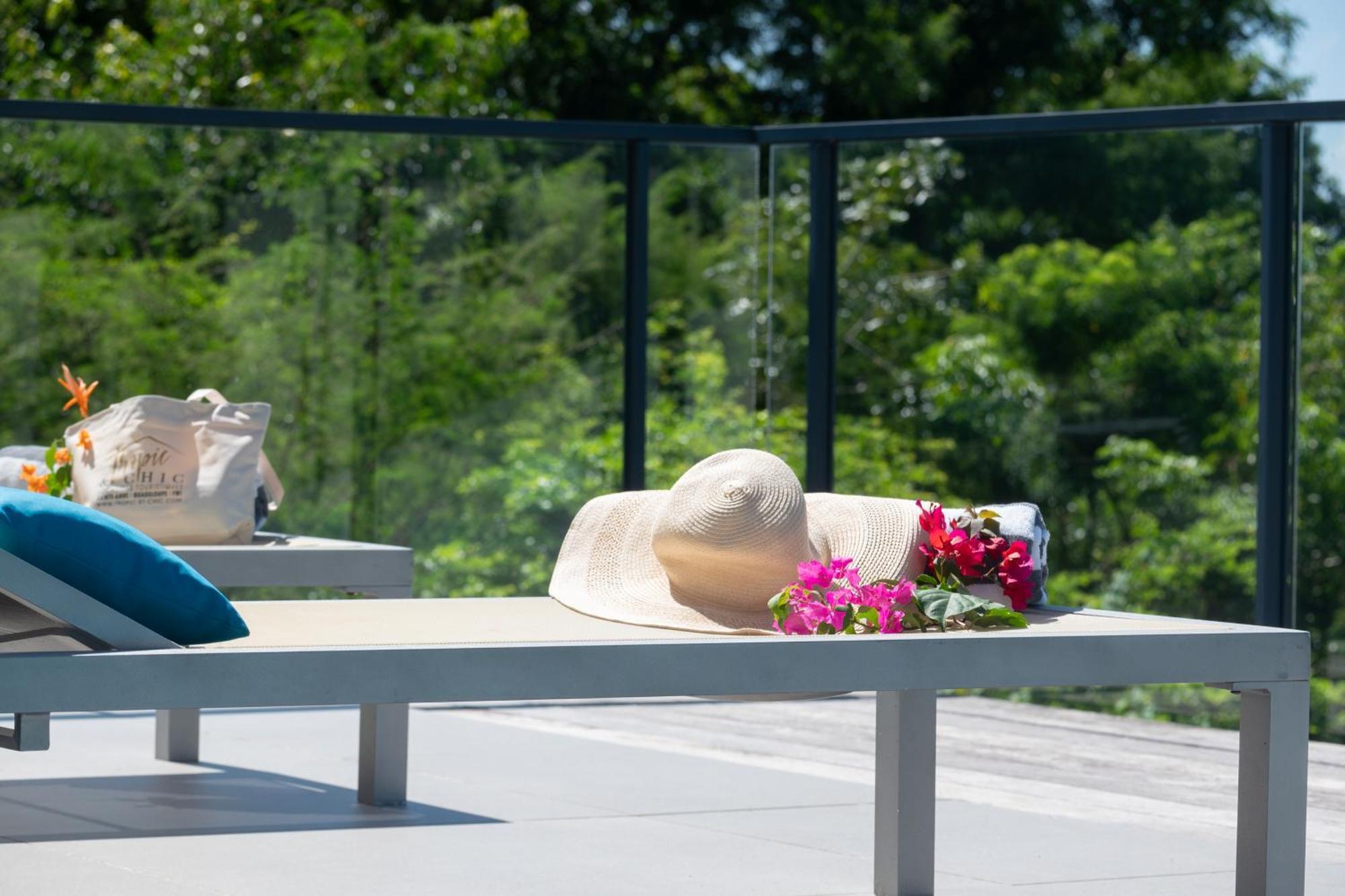 Tropic & Chic Villa Sainte-Anne  Exterior photo